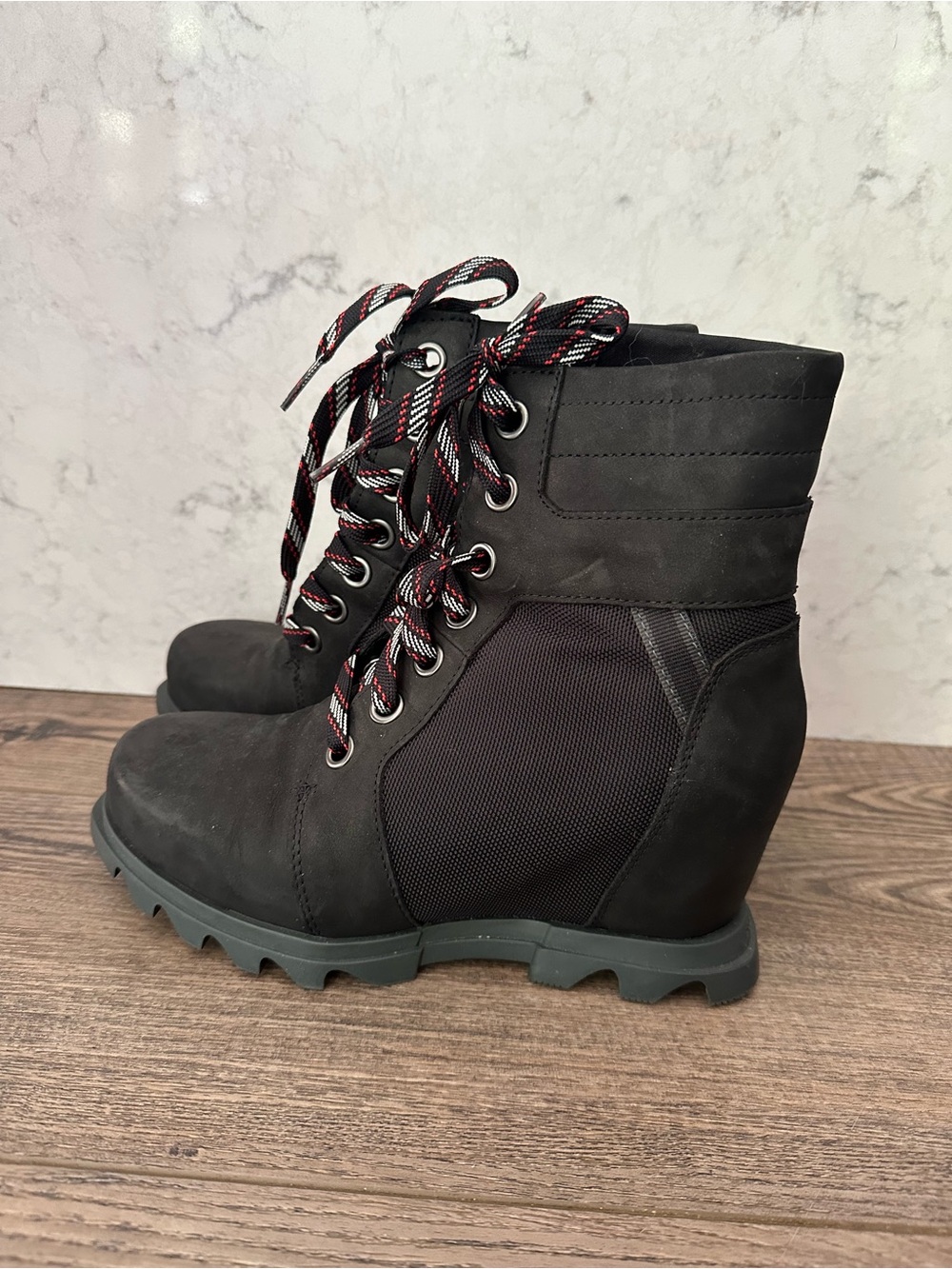 Sorel Black Wedge Winter Snow Boots 8